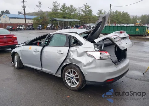 2015 Ford Focus Se из США, поврежденный, VIN 1FADP3F22FL273879